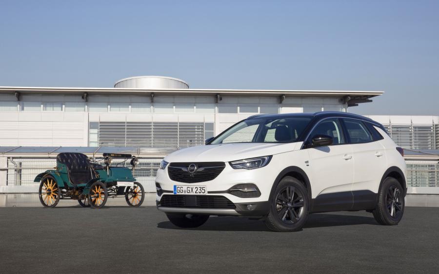  Opel Grandland X 125 Jahre 2018 года  (фото 1 из 2)